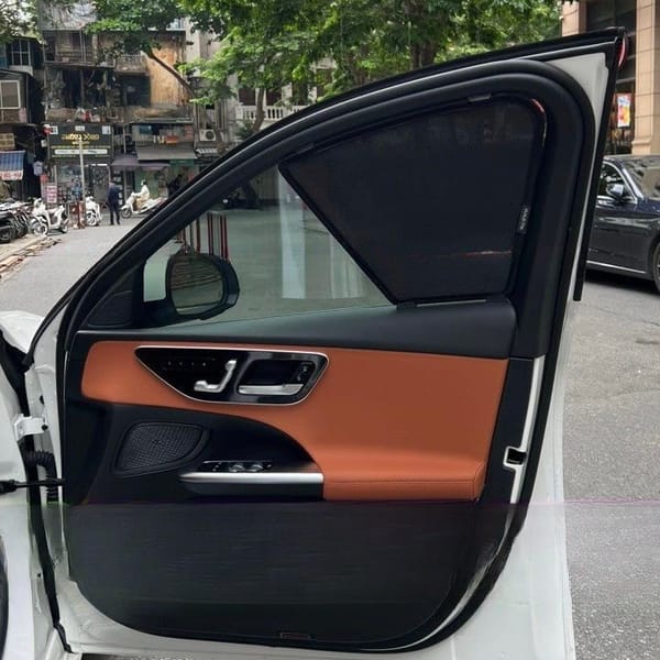 MERCEDES C200 2022-2025 custom-fit car window sun shades — photo 4