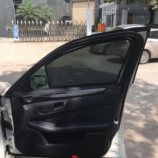 MERCEDES E300 2010-2015 custom-fit car window sun shades — photo 2