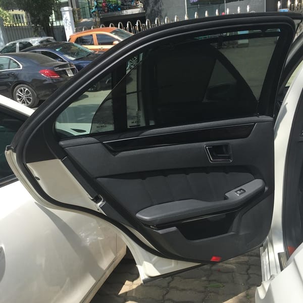 MERCEDES E300 2010-2015 custom-fit car window sun shades — photo 3