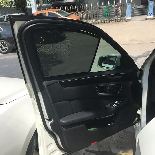 MERCEDES E300 2010-2015 custom-fit car window sun shades — photo 4