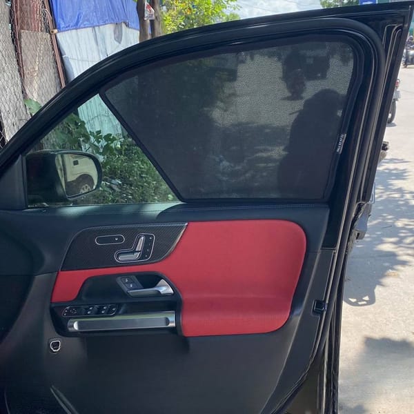 MERCEDES GLB custom-fit car window sun shades — photo 4