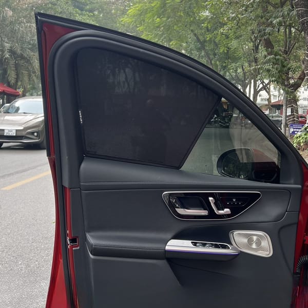 MERCEDES GLC 2023-2025 custom-fit car window sun shades — photo 2