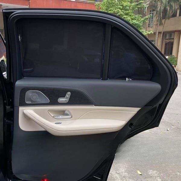 MERCEDES GLE 2019-2022 custom-fit car window sun shades — photo 3
