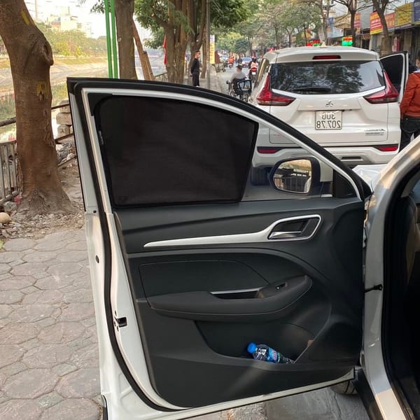 MG ZS custom-fit car window sun shades — photo 6