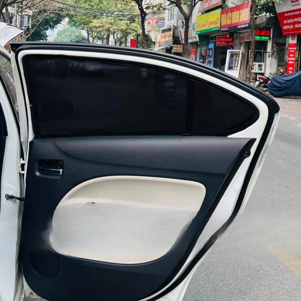 MITSUBISHI ATTRAGE custom-fit car window sun shades — photo 3