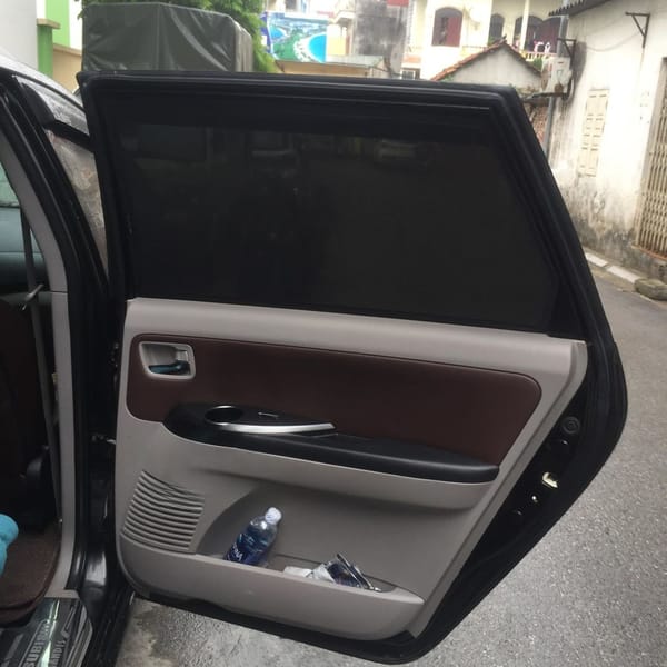 MITSUBISHI GRANDIS custom-fit car window sun shades — photo 6