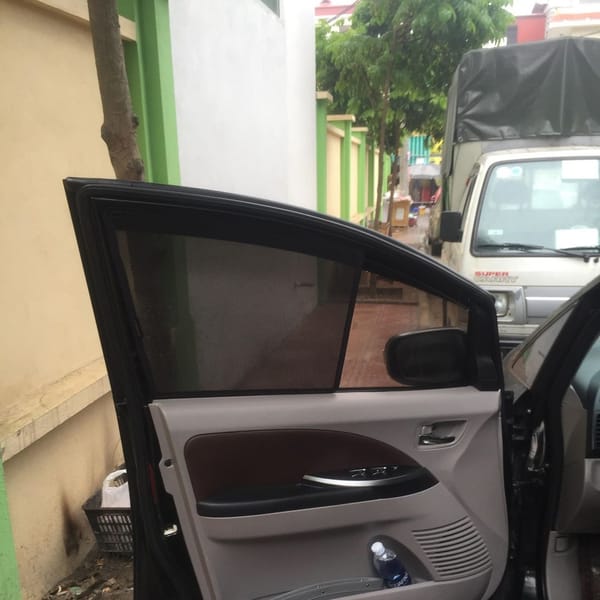 MITSUBISHI GRANDIS custom-fit car window sun shades — photo 8