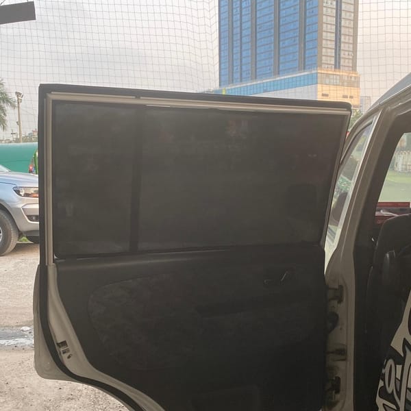 MITSUBISHI JOLIE custom-fit car window sun shades — photo 5