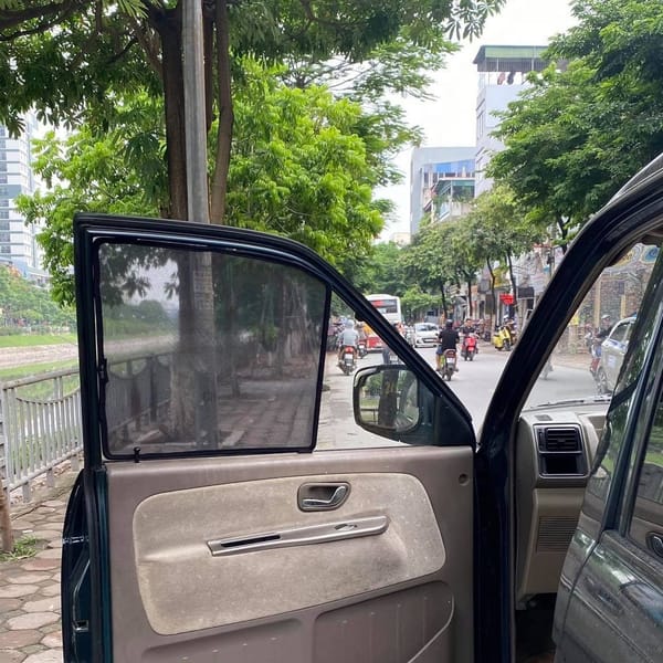 MITSUBISHI JOLIE custom-fit car window sun shades — photo 10