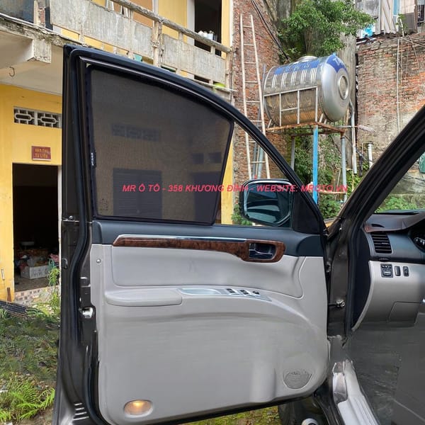 MITSUBISHI PAJERO SPORT 2009-2017 custom-fit car window sun shades — photo 1