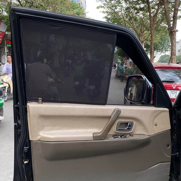 MITSUBISHI PAJERO V45 1994-1999 custom-fit car window sun shades — photo 2