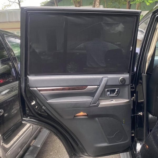 MITSUBISHI PAJERO V93 2015-2019 custom-fit car window sun shades — photo 6