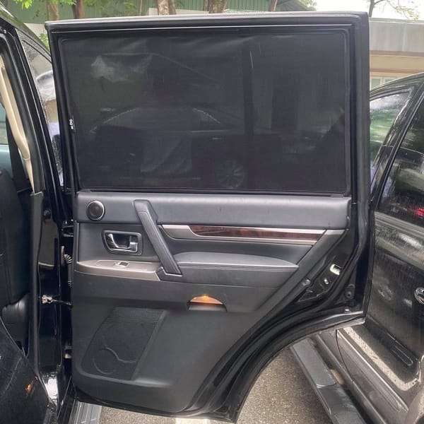 MITSUBISHI PAJERO V93 2015-2019 custom-fit car window sun shades — photo 8