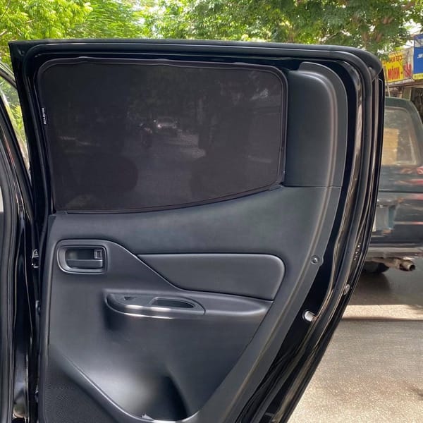 MITSUBISHI TRITON 2019-2023 custom-fit car window sun shades — photo 4