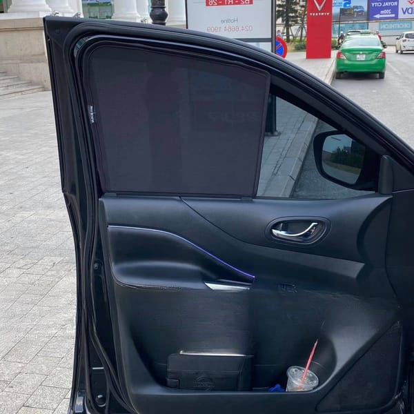 NISSAN NAVARA 2015-2024 custom-fit car window sun shades — photo 2