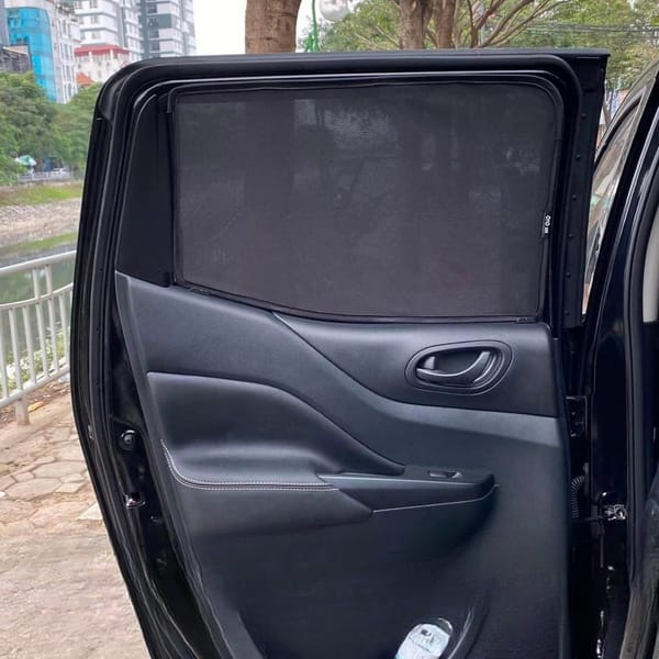 NISSAN NAVARA 2015-2024 custom-fit car window sun shades — photo 7