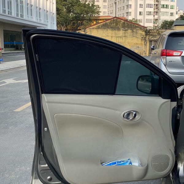 NISSAN SUNNY custom-fit car window sun shades — photo 4