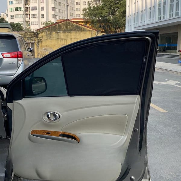 NISSAN SUNNY custom-fit car window sun shades — photo 6