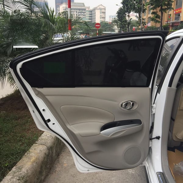 NISSAN SUNNY custom-fit car window sun shades — photo 9