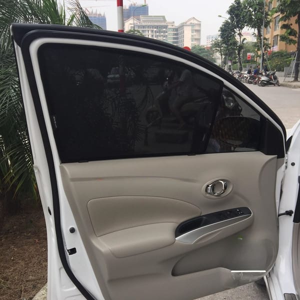 NISSAN SUNNY custom-fit car window sun shades — photo 10