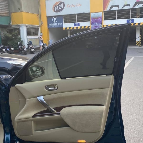 NISSAN MAXIMA 2009-2015 custom-fit car window sun shades — photo 6
