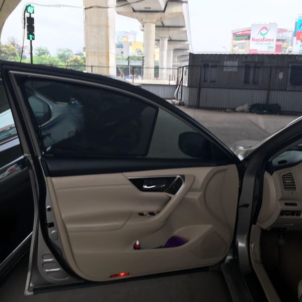 NISSAN MAXIMA 2016-2020 custom-fit car window sun shades — photo 2