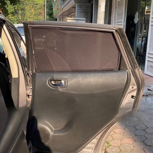 NISSAN X-TRAIL custom-fit car window sun shades — photo 3