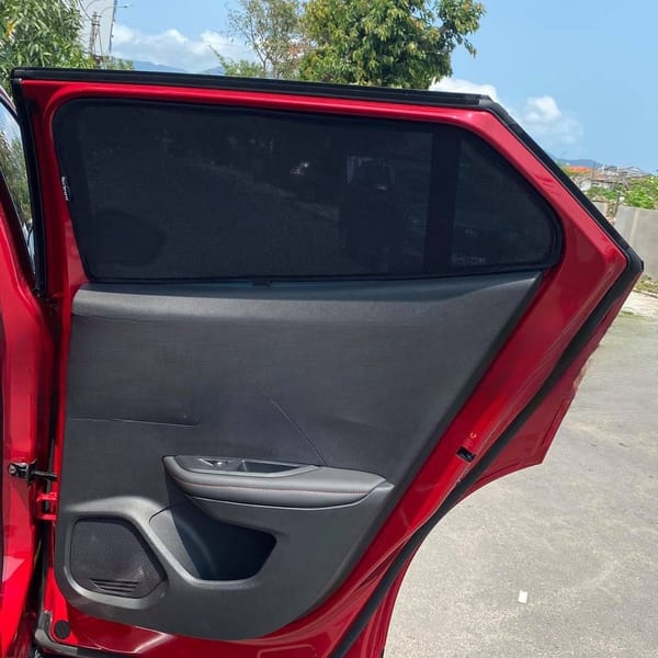 PEUGEOT 2008 custom-fit car window sun shades — photo 10