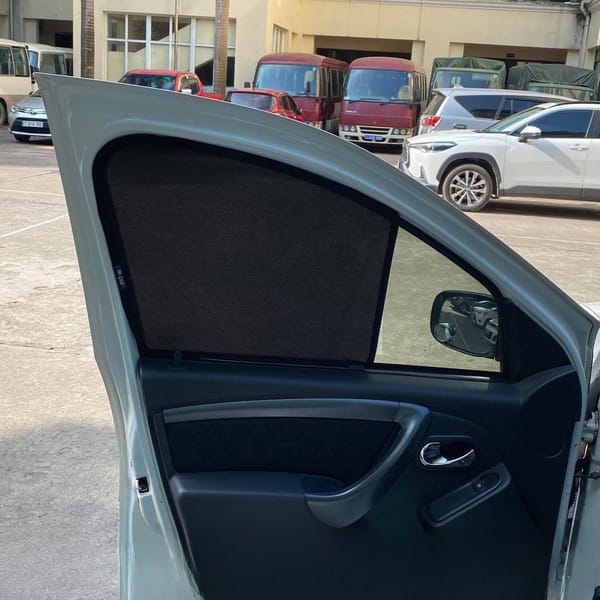 RENAULT DUSTER custom-fit car window sun shades — photo 4