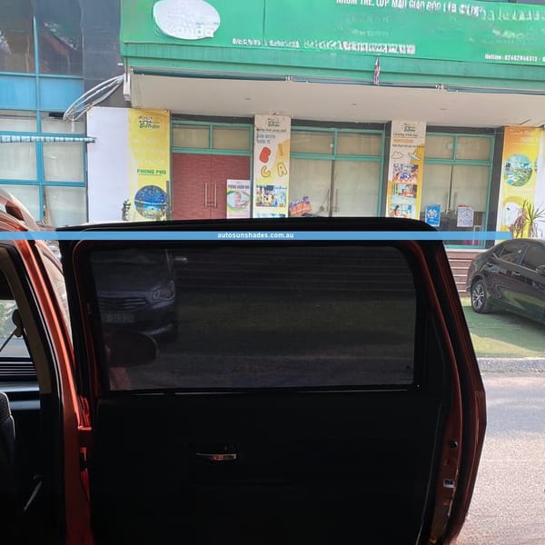 SUZUKI XL7 custom-fit car window sun shades — photo 6