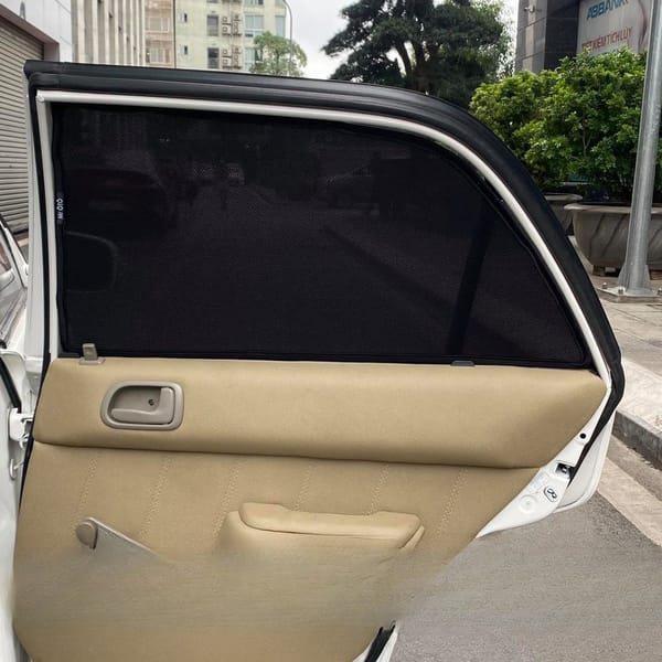 TOYOTA COROLLA 1997-2000 custom-fit car window sun shades — photo 3