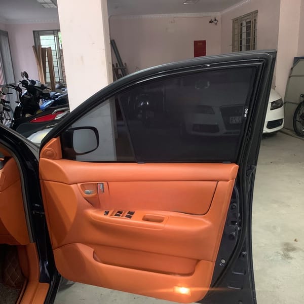 TOYOTA COROLLA 2002-2007 custom-fit car window sun shades — photo 8