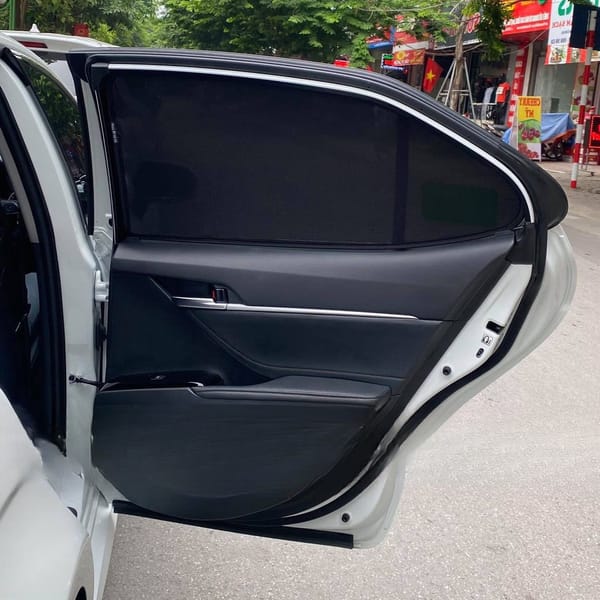 TOYOTA CAMRY 2018-2024 custom-fit car window sun shades — photo 7