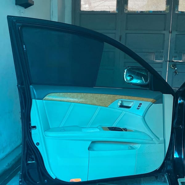 TOYOTA AURION 2009-2014 custom-fit car window sun shades — photo 2