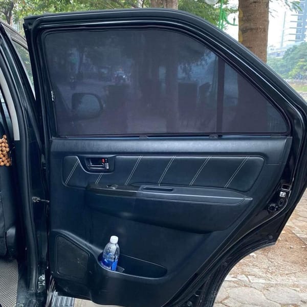 TOYOTA FORTUNER 2007-2016 custom-fit car window sun shades — photo 5