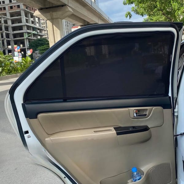 TOYOTA FORTUNER 2007-2016 custom-fit car window sun shades — photo 11