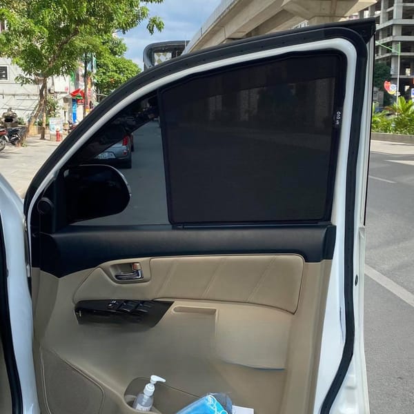 TOYOTA FORTUNER 2007-2016 custom-fit car window sun shades — photo 14