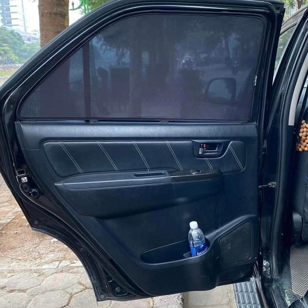 TOYOTA FORTUNER 2007-2016 custom-fit car window sun shades — photo 15