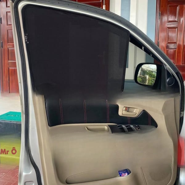 TOYOTA HILUX 2007-2015 custom-fit car window sun shades — photo 4