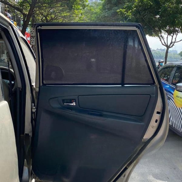 TOYOTA INNOVA 2006-2015 custom-fit car window sun shades — photo 6