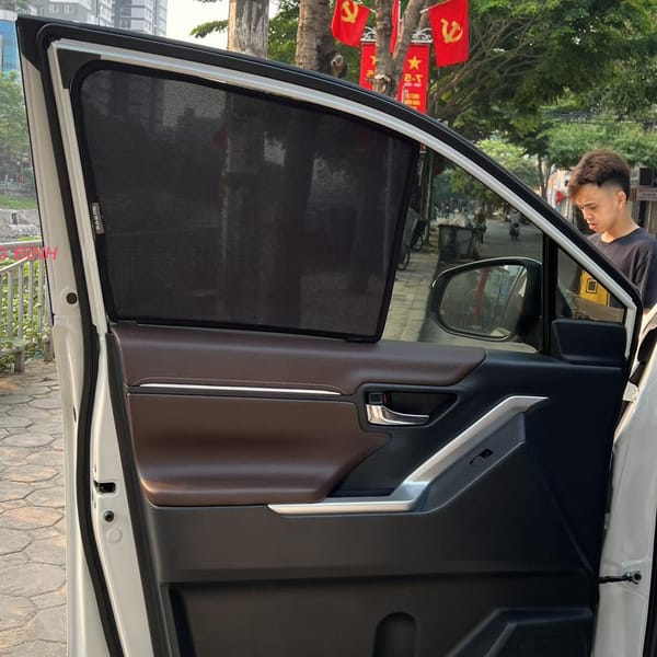 TOYOTA INNOVA CROSS (HYCROSS) 2023-2025 custom-fit car window sun shades — photo 8