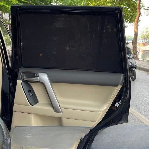 TOYOTA LAND CRUISER PRADO 2011-2022 custom-fit car window sun shades — photo 3