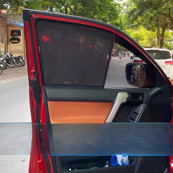 TOYOTA LAND CRUISER PRADO 2011-2022 custom-fit car window sun shades — photo 6