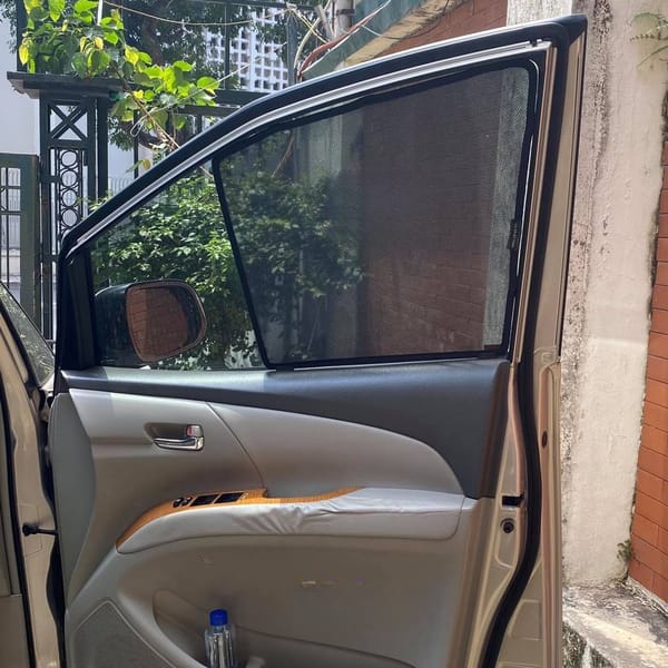 TOYOTA TARAGO 2006-2009 custom-fit car window sun shades — photo 5