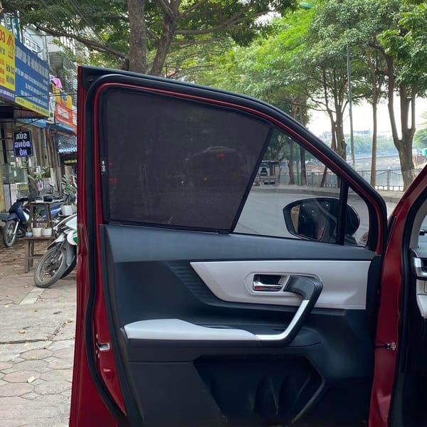 TOYOTA VELOZ custom-fit car window sun shades — photo 2