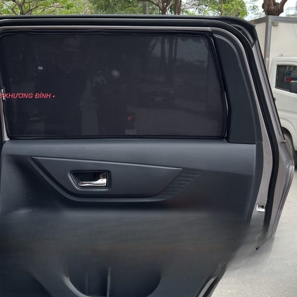 TOYOTA VELOZ custom-fit car window sun shades — photo 11