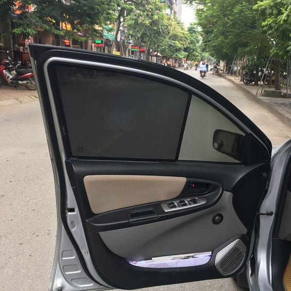 TOYOTA YARIS SEDAN / VIOS 2003-2007 custom-fit car window sun shades — photo 2