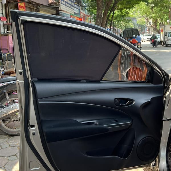TOYOTA YARIS SEDAN / VIOS 2019-2023 custom-fit car window sun shades — photo 2