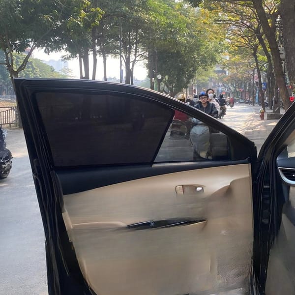 TOYOTA YARIS SEDAN / VIOS 2019-2023 custom-fit car window sun shades — photo 10