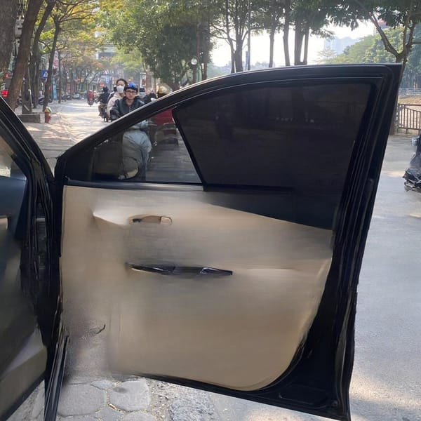 TOYOTA YARIS SEDAN / VIOS 2019-2023 custom-fit car window sun shades — photo 12